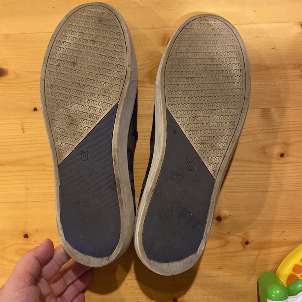 Rothy’s original slip on sneakers - Picture 3 of 7